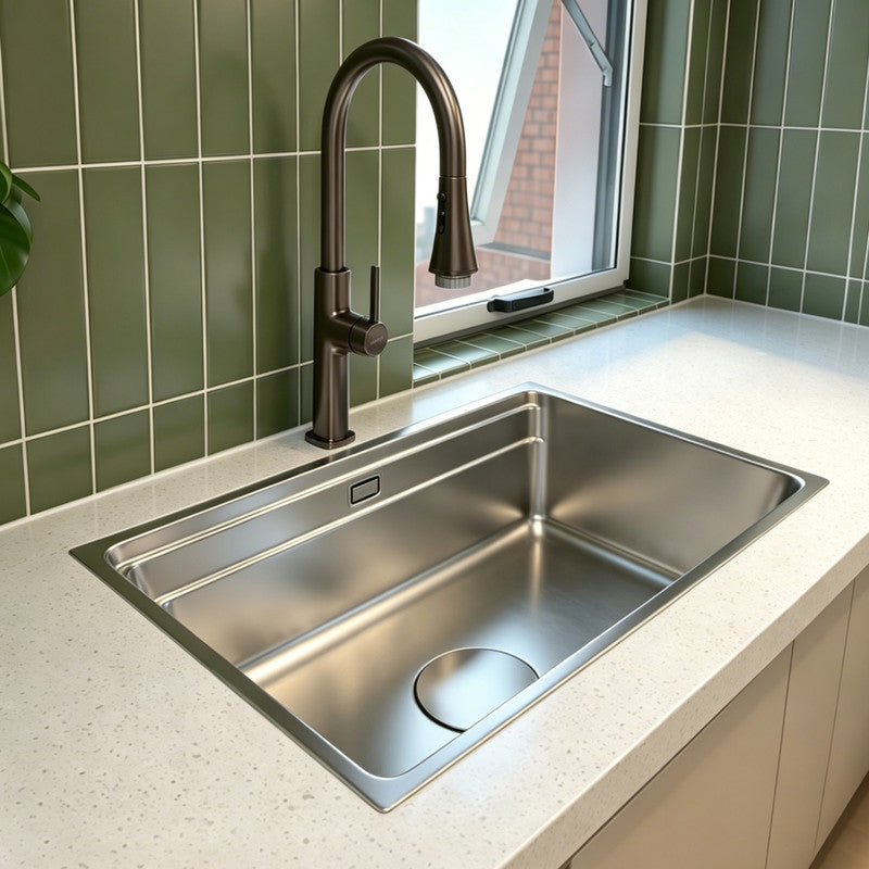 Pull-Down Kitchen Faucet, Solid Brass, Matte Gunmetal Finish with 360° Swivel and Anti-Splash Spray Head